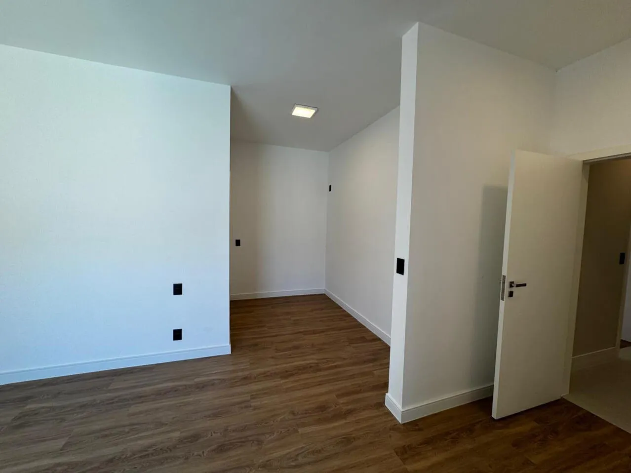 Casa térrea de alto padrão no Residencial San Marco, foto 7 de 20